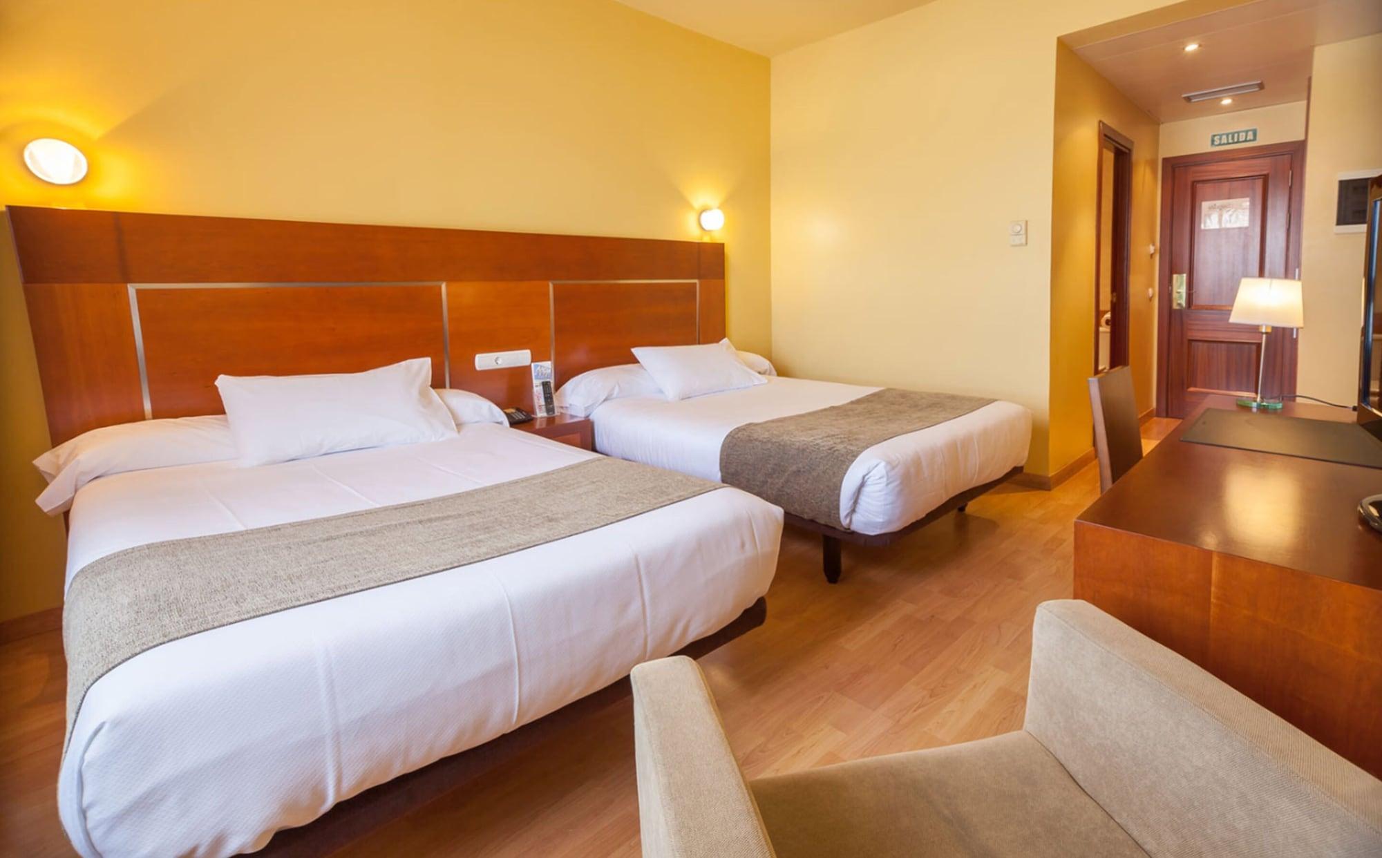 Hotel Andia Orcoyen Exterior foto